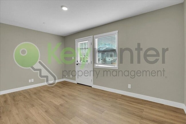 Photo - 3037 San Diego Way