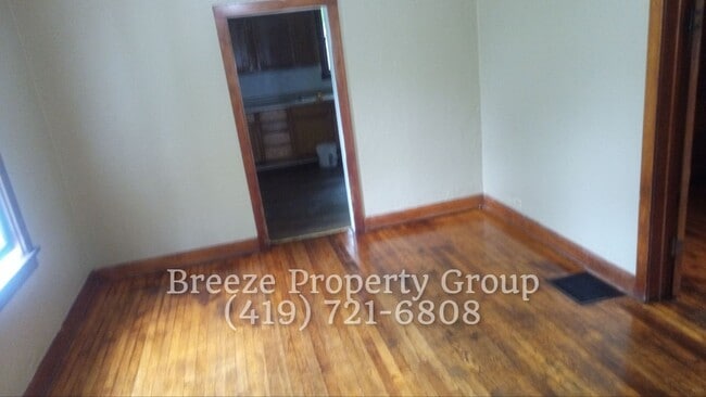 Photo - 36 E Park St