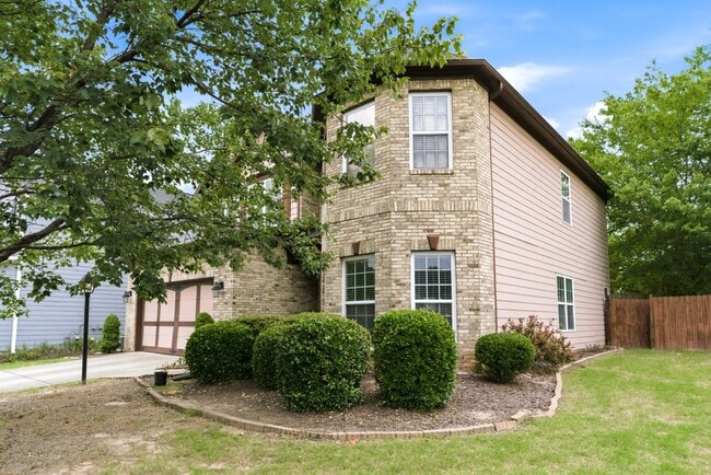 Photo - 3210 Warbler Way