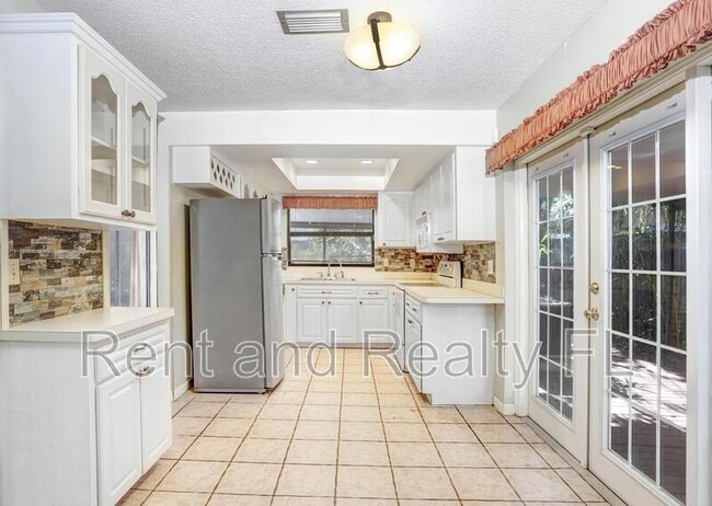 Photo - 4504 Stonehenge Rd