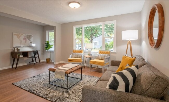 Photo - 1128 Mc Reynolds Ave NW