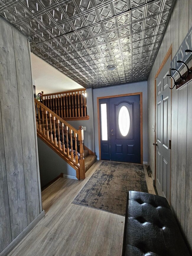 Photo - 10910 Dalton Ave NE