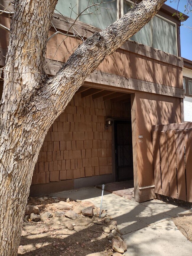 Photo - ALL PROSPECTIVE TENANTS MUST SUBMIT A $58 NON-REFUNDABLE APPLICATION FEE PER APPLICANT ONLINE AND... Unit D