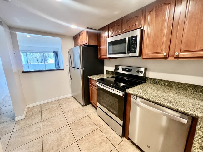 Kitchen - 9371 Fontainebleau Blvd Townhome