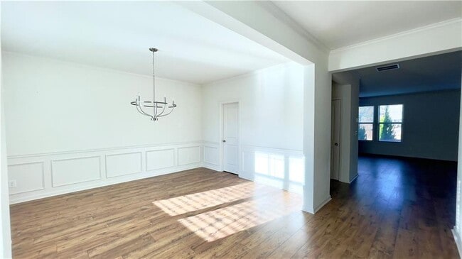 Photo - 5406 Town Square Way