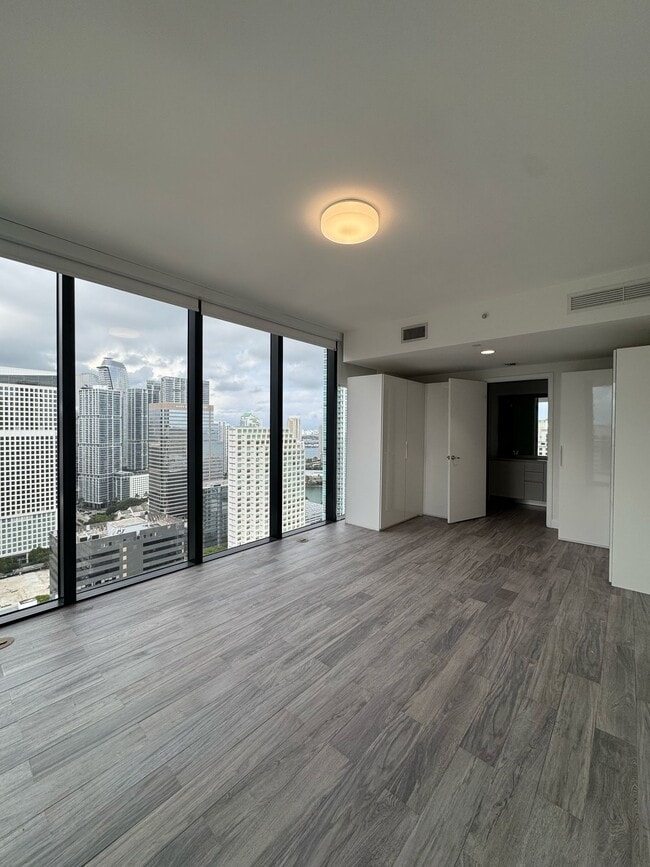 Photo - 1010 Brickell Ave