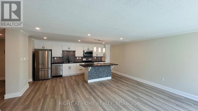Photo - 45 Pond Mills Rd Unit 103