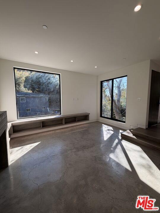 Photo - 4517 Cleland Ave