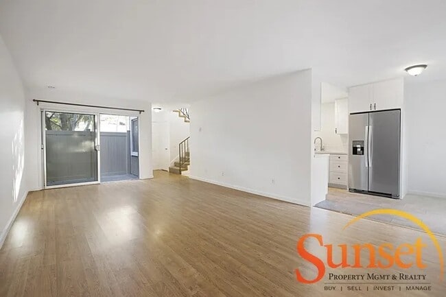 Photo - 7755 Starling Dr Townhome