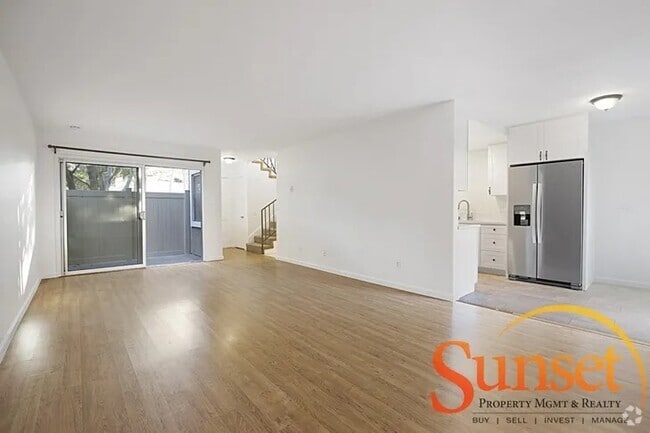 Building Photo - 7755 Starling Dr Rental