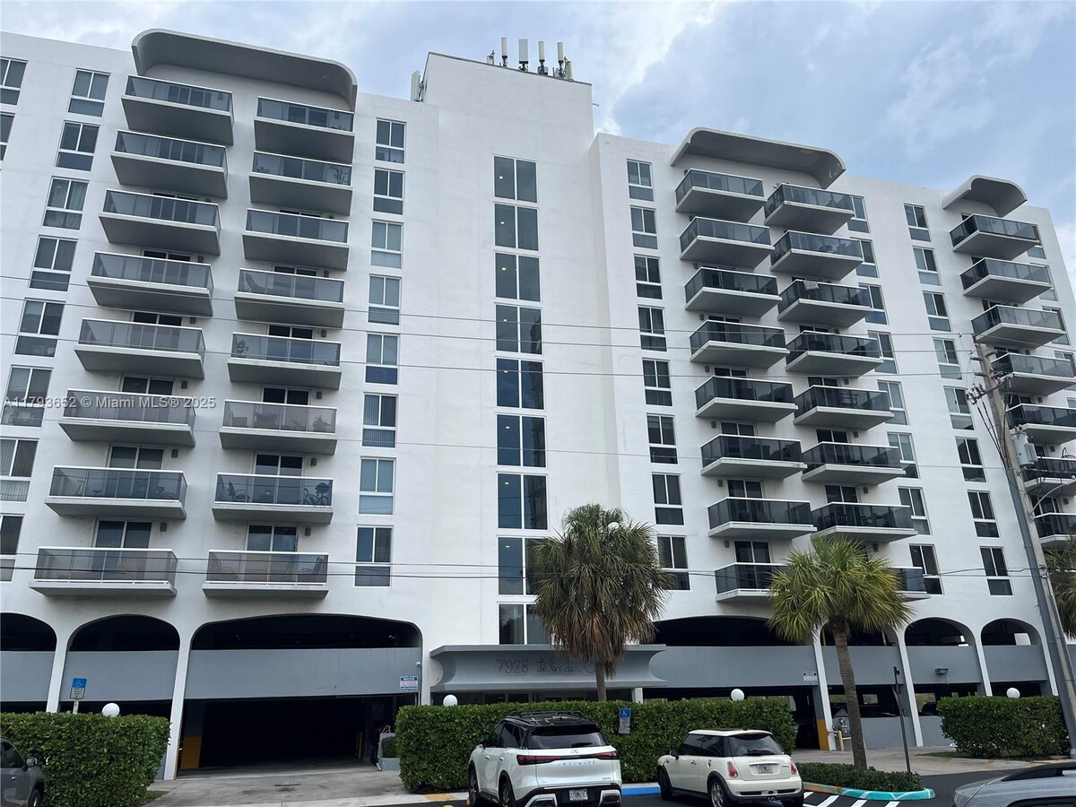Photo - 7928 West Dr Condo Unit 603