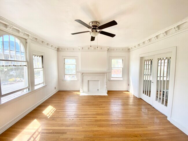 Photo - 361 S Berendo St Unit 361