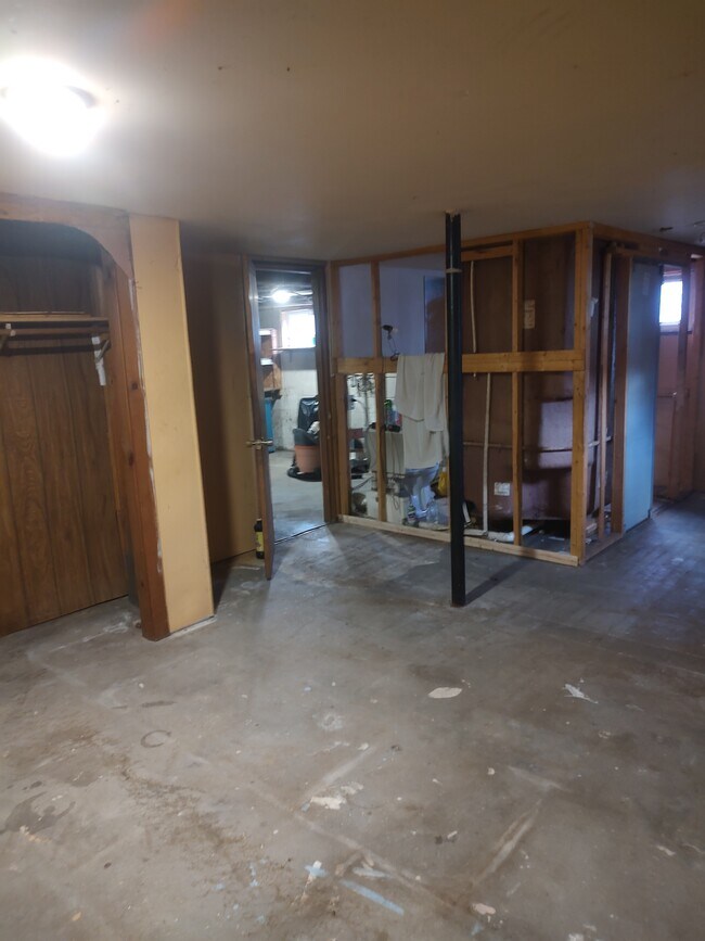 Photo - 1395 Hooksett Rd