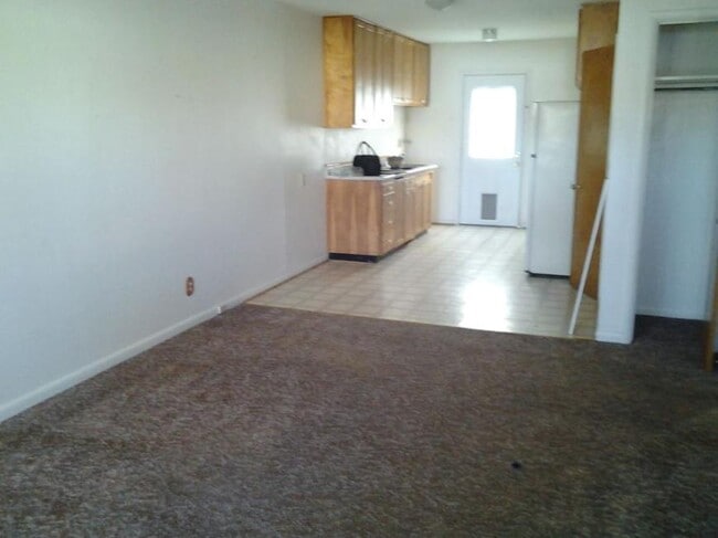 Building Photo - 2 bedroom in Billings MT 59102