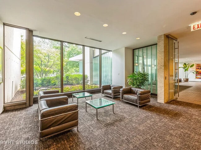Photo - 2800 N Lake Shore Dr Unit APT 308