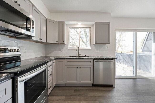 Photo - Azalea1629(KP-JF) Unit 2