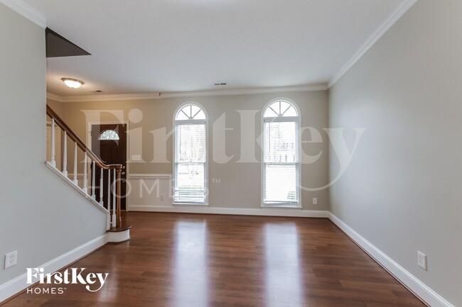 Photo - 2601 Kirkholm Dr