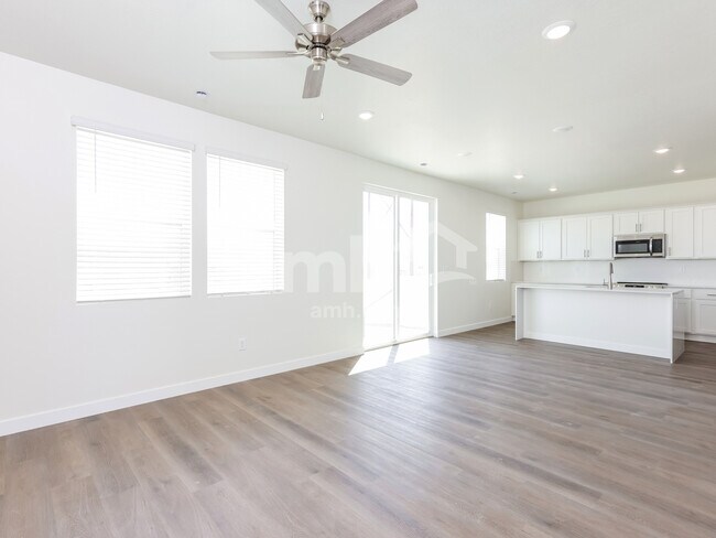 Photo - 1264 South