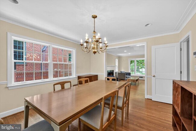 Photo - 5105 34th St NW