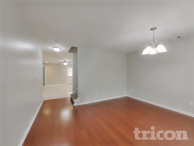 Photo - 6726 Misty Dale Dr