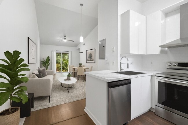 Photo - 6107 Garden Ct