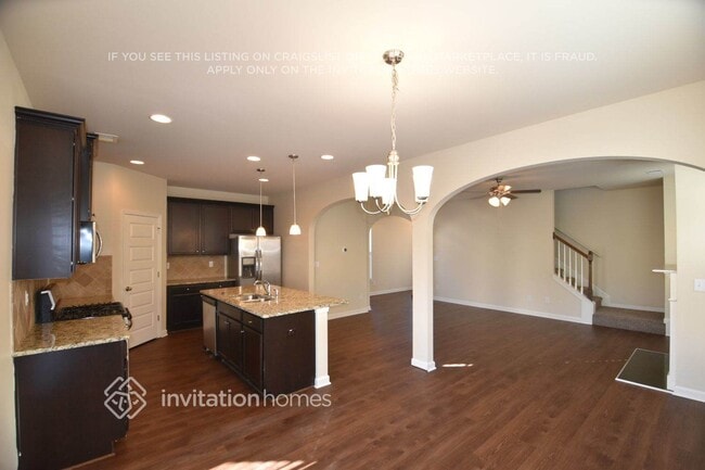 Photo - 2813 Birmingham Dr