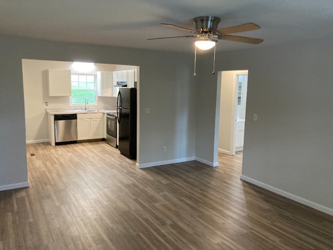 Building Photo - 1407 Knob Creek Rd Rental