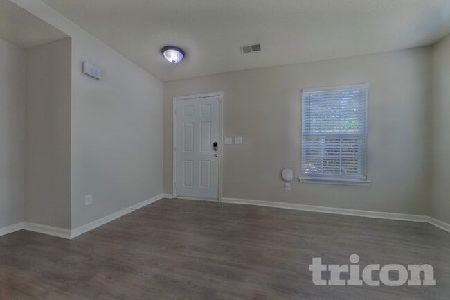 Photo - 217 Wild Olive Dr