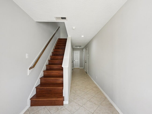 Photo - 1405 Bailey St