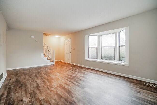 2672 Lynnmore Dr