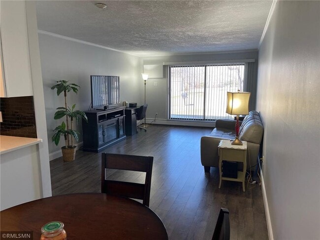 Building Photo - 7340 York Ave S Unit 104