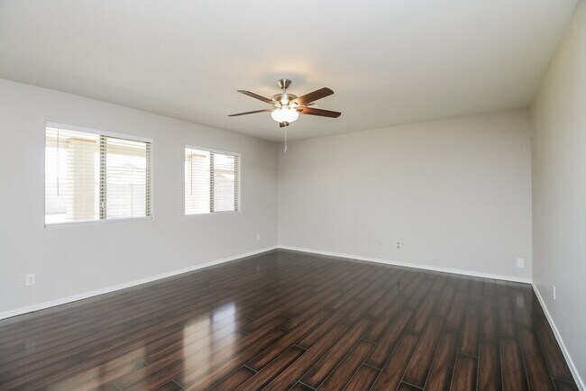 Photo - 1935 E Renegade Trail