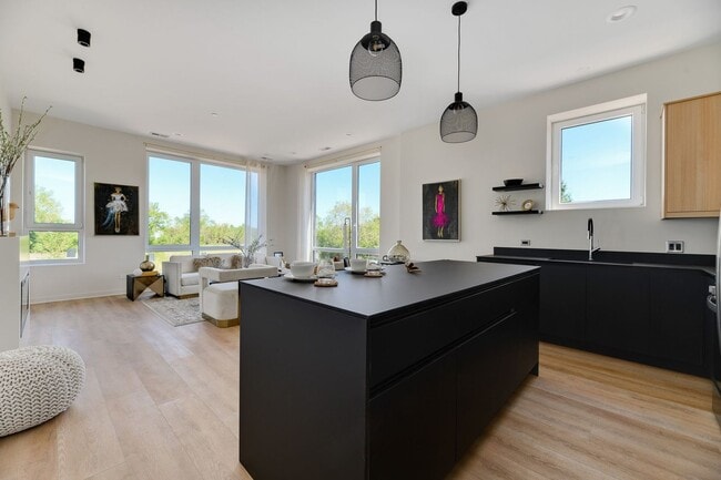 Photo - 280 Stonington Dr Unit 108