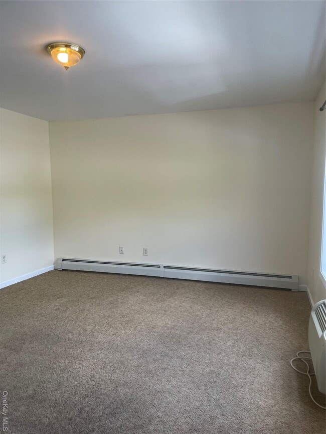 Photo - 696 South St Unit 2