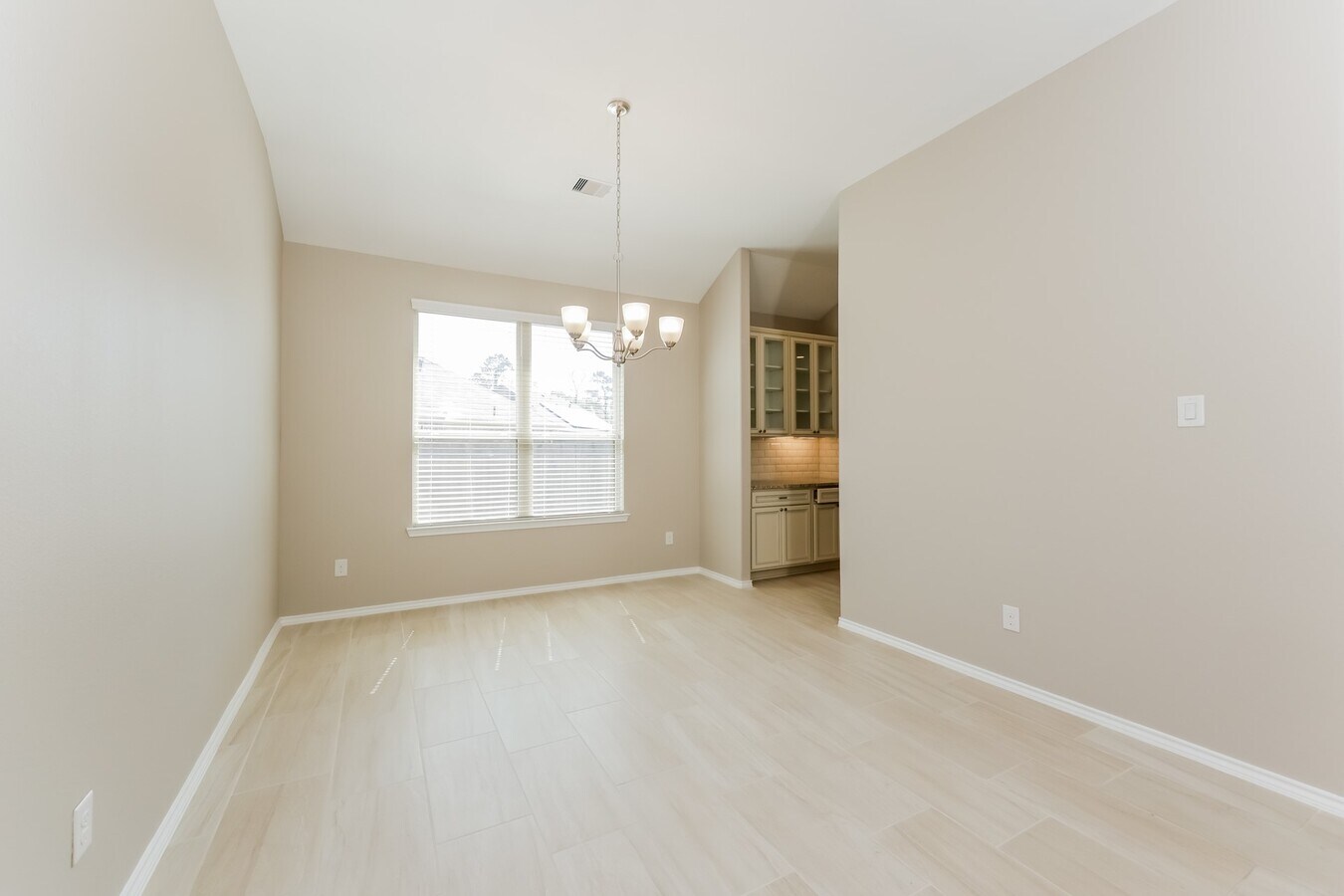 Photo - 5647 Claymore Meadow Ln