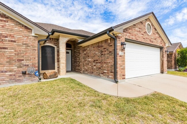 2807 Natural Ln