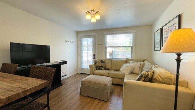 Photo - Furnished 1 Bedroom Flat Near Downtown SLO ** All Utilities Included