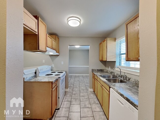 Photo - 1701 Cardinal Dr