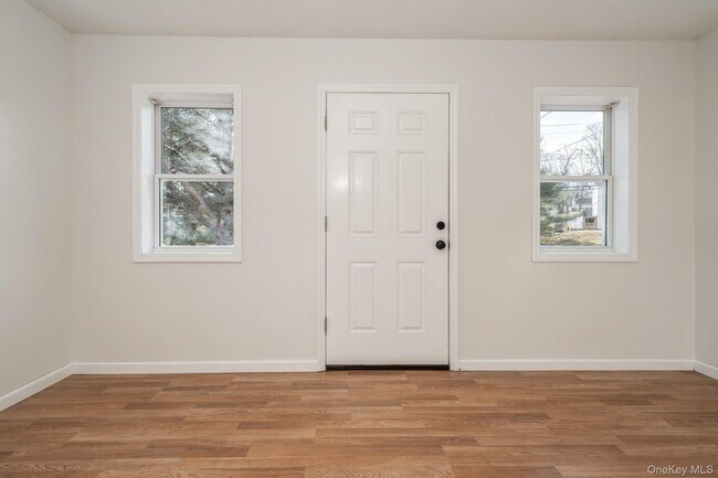 Photo - 184 Ward St