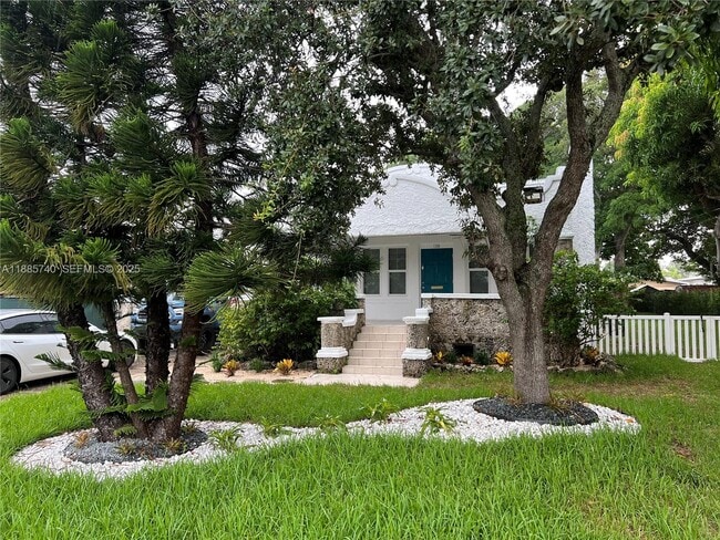 Photo - 130 SW 1st Ave