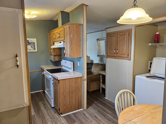 Photo - 279 Tricycle Hill Ln