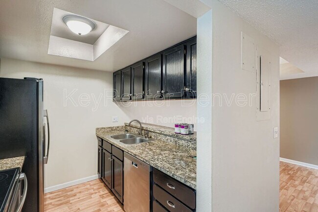 Photo - 540 S Forest St