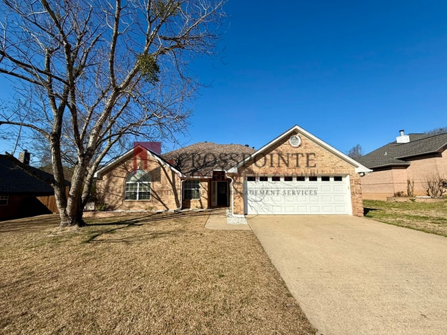 Building Photo - Tour Today! Charming 3-Bedroom, 2-Bath Home with Cozy Fireplace!