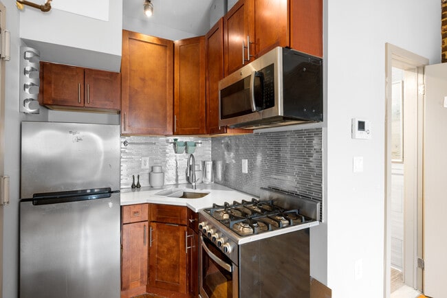 Photo - 57 Halsey St