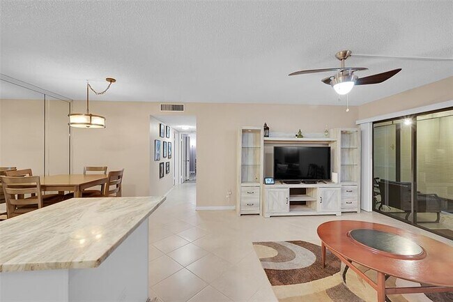 Photo - 9369 S Belfort Cir Unit 114