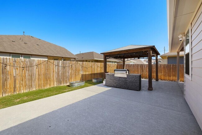 Photo - 113 Lyrebird Ln