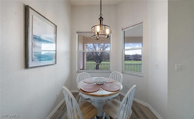 Photo - 640 Lalique Cir Unit 407