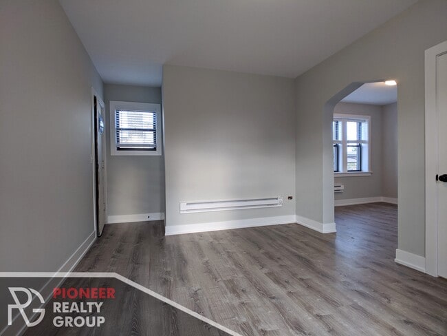 Photo - 4409 N Wolcott Ave