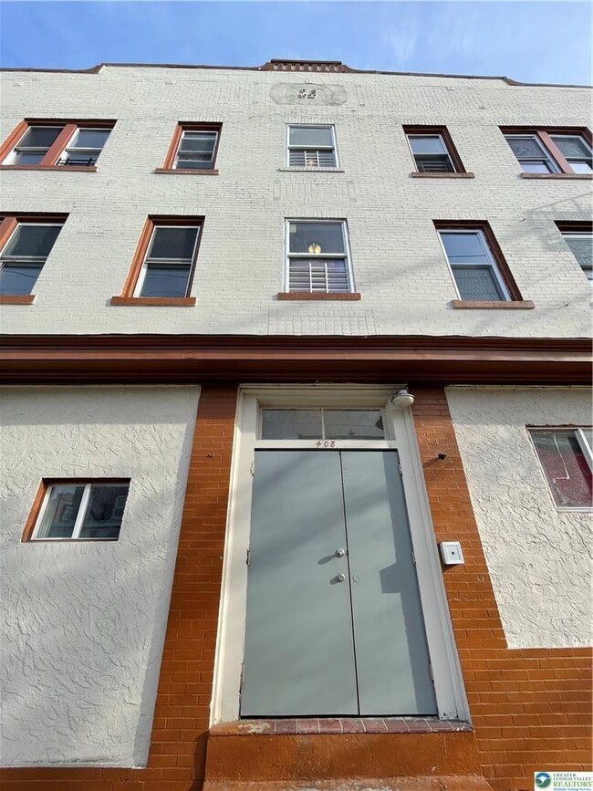 Building Photo - 408 Washington St Unit 2W