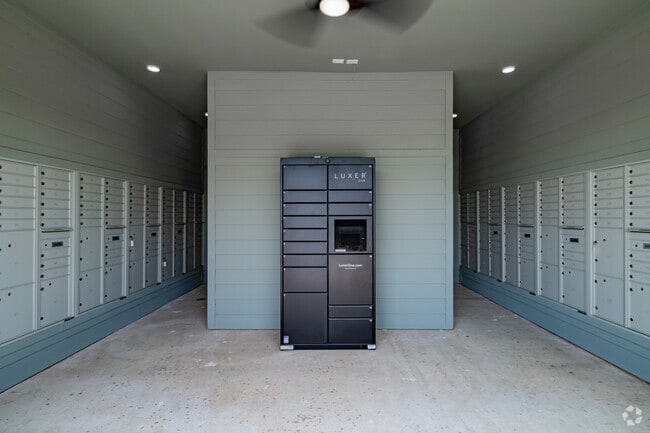 Mail Center